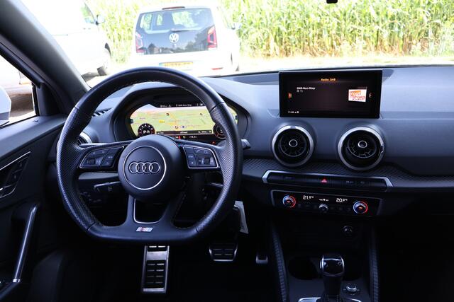 Audi Q2 35 TFS Autom, S-line , Virtual cockpit, Carplay, sfeerverl. Matrix! NAP!