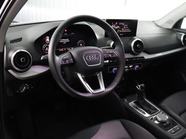 Audi Q2 35 TFSI S Edition (Afn. Trekhaak / Camera / ACC / Leder / Carplay)