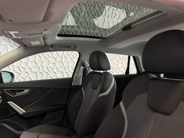 Audi Q2 35 TFSI 1.5 S-LINE 150PK PANO SCHUIFDAK VIR.COCKPIT ELEK.KLEP TOUCHSCREEN CARPLAY NAVI CAMERA MATRIX LED STOELVERW. PDC KEYLESS 2026 S-EDITION