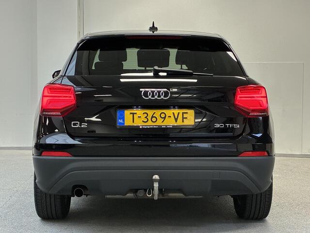 Audi Q2 30 TFSI Sport Edition | TREKHAAK | ADAP. CRUISE | STOELVERWARMING | +WINTERBANDEN |