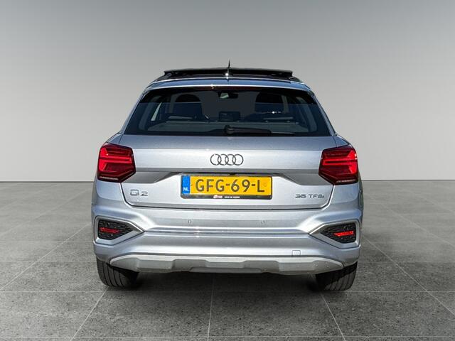 Audi Q2 35 150pk TFSI Advanced edition Panoramadak | Lederen bekleding | Achteruitrijcamera