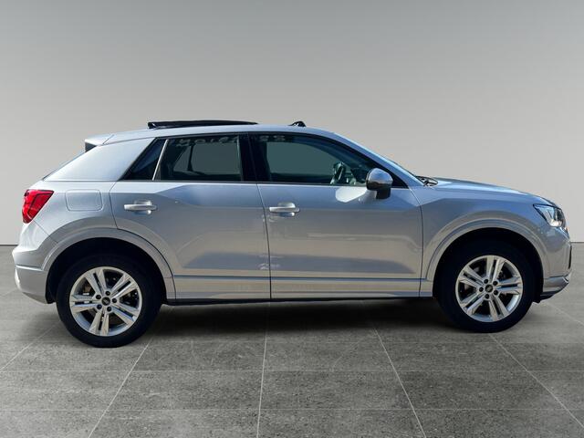 Audi Q2 35 150pk TFSI Advanced edition Panoramadak | Lederen bekleding | Achteruitrijcamera