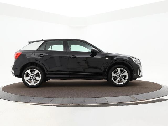 Audi Q2 35 TFSI 150pk S Edition · Camera · Keyless · Adaptive Cruise Control · Matrix LED · Audi Sound · Apple/Android Car Play · Virtual Cockpit ·