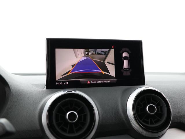 Audi Q2 35 TFSI 150pk S Edition · Camera · Keyless · Adaptive Cruise Control · Matrix LED · Audi Sound · Apple/Android Car Play · Virtual Cockpit ·