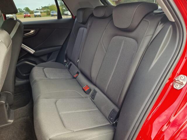 Audi Q2 1.4 TFSI 150pk S-Line Black Edition Automaat, Navi, Camera, Trekhaak