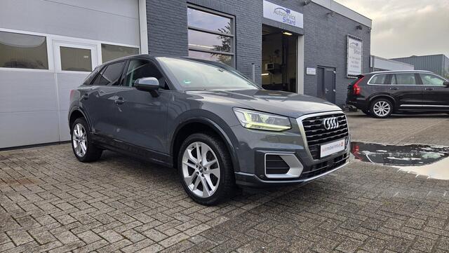 Audi Q2 1.0 TFSI Design Ultra | AUTOMAAT | NANOGRIJS | VEEL OPTIES | VOLLEDIGE ONDERHOUDSHISTORIE