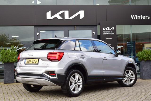 Audi Q2 35 TFSI Advanced edition Automaat | Stoelverwarming | Cruise- & Climate Control | Camera | Navigatie |