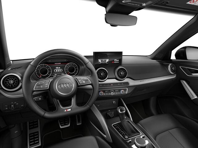 Audi Q2 35 TFSI S Edition | 150 PK | Automaat | Trekhaak | Panoramadak | Matrix LED koplampen | Stoelverwarming | Achteruitrijcamera |