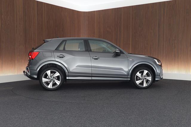 Audi Q2 35 TFSI 150pk S-Tronic S Edition Trekhaak Camera Carplay Adaptive Cruise Stoelverwarming
