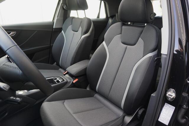 Audi Q2 35 TFSI 150PK Automaat S-Line/Panoramadak/ Camera