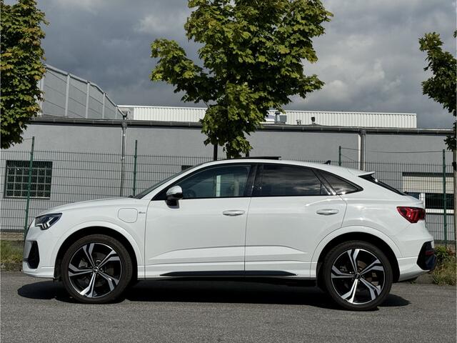 Audi Q3 Sportback 45TFSI E S-Edition Optic Black Pano Camera Matrix-Led ACC Virtual 20-Inch Keyless