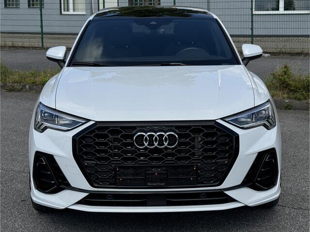 Audi Q3 Sportback 45TFSI E S-Edition Optic Black Pano Camera Matrix-Led ACC Virtual 20-Inch Keyless
