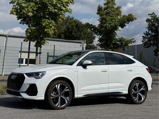 Audi Q3 Sportback 45TFSI E S-Edition Optic Black Pano Camera Matrix-Led ACC Virtual 20-Inch Keyless