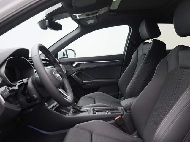 Audi Q3 Sportback 45 TFSI e S Edition | Panoramadak | 20-inch | Keyless | Zwart-Optiek | Ambienteverlichting | Dodehoek | Adapt. Cruise |