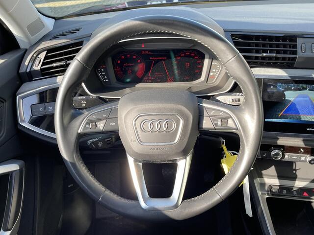 Audi Q3 Sportback 35 TFSI Business Edition 19"/Trekhaak/Camera/Adaptieve cruise/Sportstoelen/Stoelverwarming/Apple Carplay & Android Auto