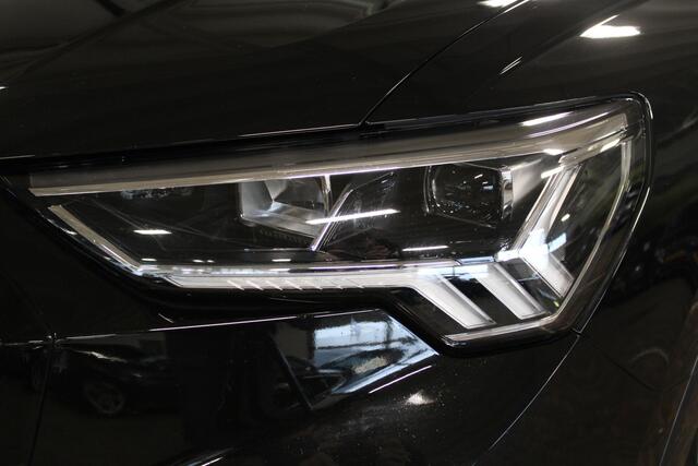Audi Q3 Sportback 45 TFSI e Business Edition | Incl. 12 maanden garantie | Black optic | Virtueel dashboard | Keyless entry en go | Dodehoek detectie | Apple Carplay | Navigatie | Cruise control | Elektrische achterklep | Zwarte hemel | 19 '' LM | Draadloos telef