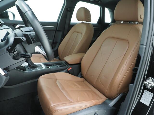 Audi Q3 45 TFSI e edition | Panoramadak | Leder | Keyless | Adaptive Cruise | Camera