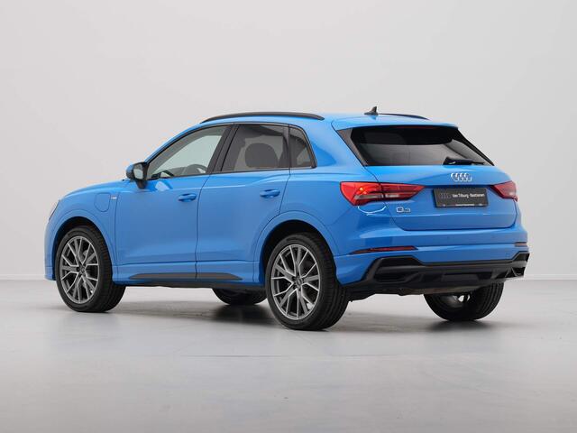 Audi Q3 45 TFSI e S-Line edition Navigatie Acc Clima Pdc
