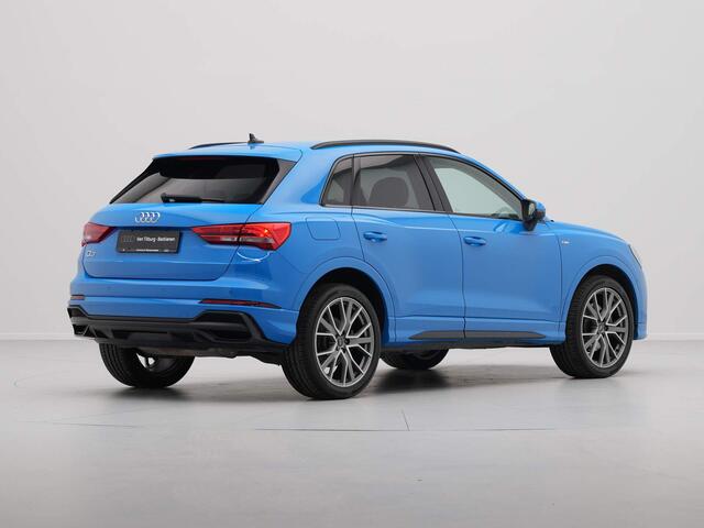 Audi Q3 45 TFSI e S-Line edition Navigatie Acc Clima Pdc