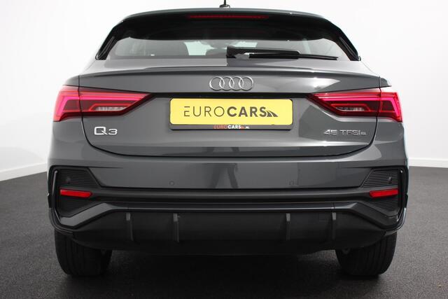 Audi Q3 Sportback 45 TFSI attitude Plus PHEV 245 PK climacontrol | Adaptive Cruise control | PDC V + A | Navigatie | Elektrische Kofferbak | LMV Velgen