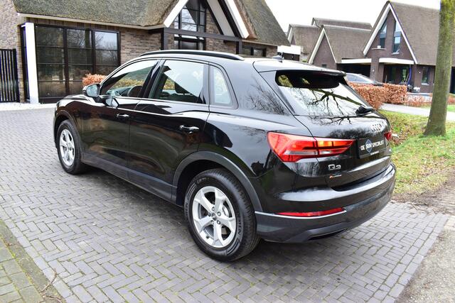 Audi Q3 40 TFSI quattro Advanced 190PK AUTOMAAT. BLACK ED.
