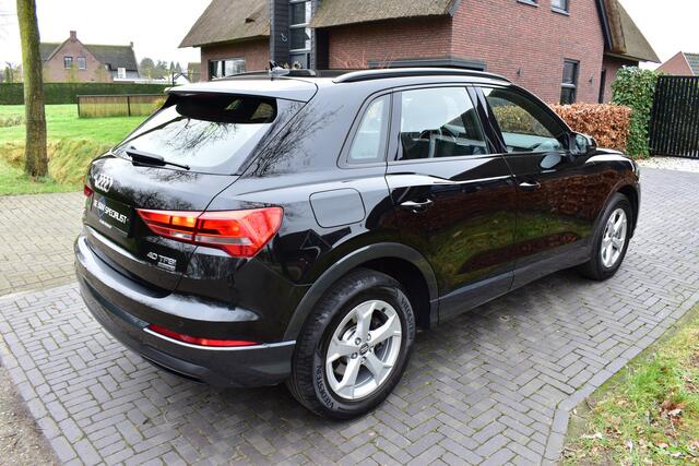 Audi Q3 40 TFSI quattro Advanced 190PK AUTOMAAT. BLACK ED.
