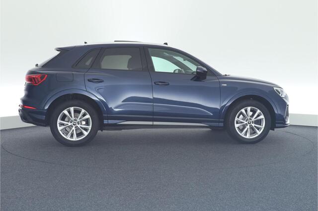 Audi Q3 45 TFSI e 245pk 2x S-Line Keyless Virtual Cockpit Camera Led Panoramadak Navigatie