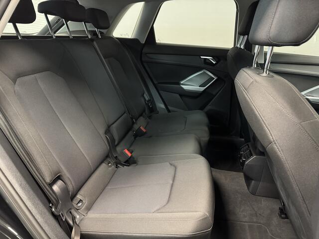 Audi Q3 45 TFSI e Stoelverwarming/360° Camera/Parkeersensoren