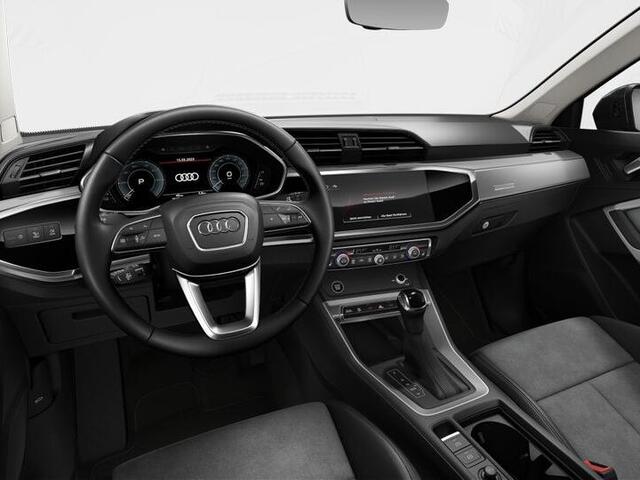 Audi Q3 Sportback 45 TFSI e S Edition 245pk Plug in Hybrid | Komt begin februari binnen | Trekhaak | Navigatie | Adaptieve cruise controle | Keyless entry