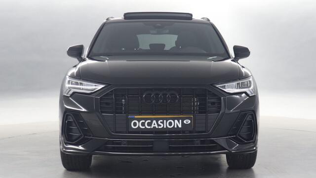 Audi Q3 35 TFSI 150pk S edition Competition S-tronic / Navigatie / Panoramadak / Camera / Stoelverwarming