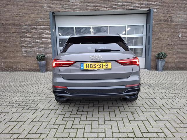 Audi Q3 45 TFSI e S edition Panorama/19INCH/trekhaak
