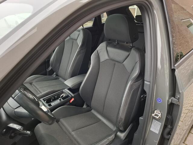 Audi Q3 45 TFSI e S edition Panorama/19INCH/trekhaak