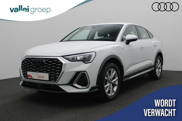 Audi Q3 Sportback 45 TFSI e 245PK S-tronic Edition / S-Line | Leder | Elektr, voorstoelen | Camera | Stoelverwarming | Navi | ACC | Keyless
