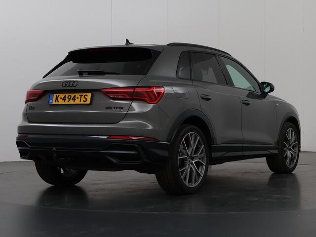 Audi Q3 45 TFSI quattro S-Line | 2x S-Line | Panoramadak | Stoelverwarming | Virtual Cockpit | B&o Audio | Camera | Rijassistent-Systeem | Sportstoelen | Matrix-LED | DAB | Trekhaak |