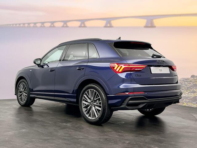 Audi Q3 S edition Competition 35 TFSI 110 kW / 150 pk Hatc
