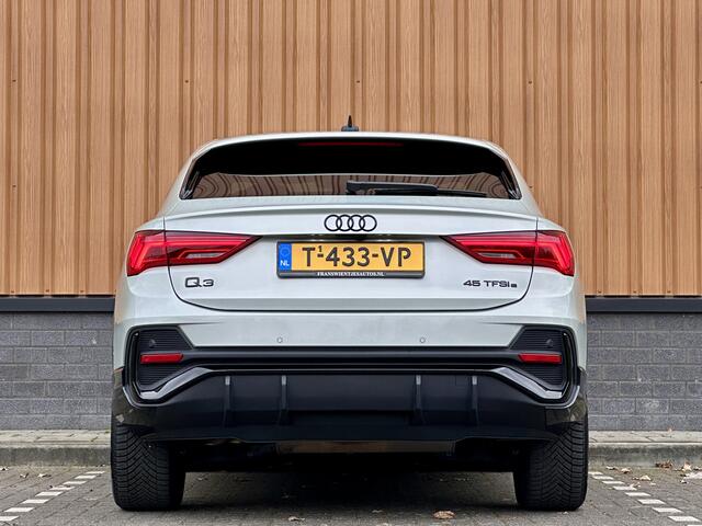 Audi Q3 Sportback 45 TFSI e S Edition | Adaptieve Cruise Control | Achteruitrijcamera | Apple Carplay | Dodehoek Detector | Stoelverwarming | Navigatie |