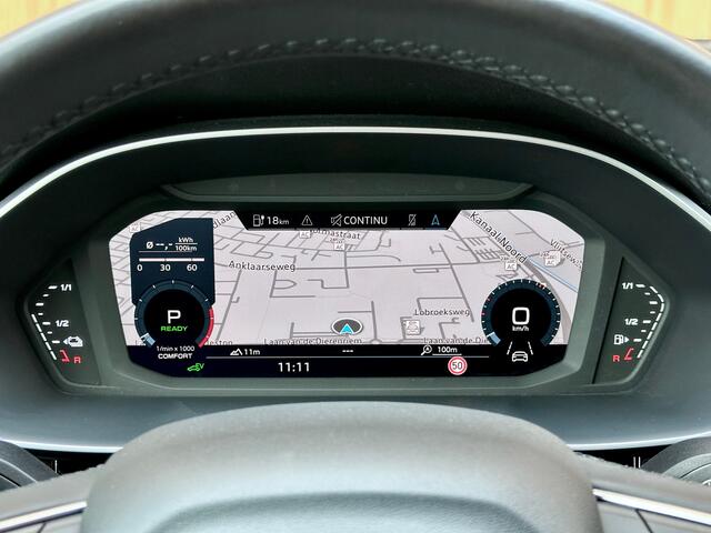 Audi Q3 Sportback 45 TFSI e S Edition | Adaptieve Cruise Control | Achteruitrijcamera | Apple Carplay | Dodehoek Detector | Stoelverwarming | Navigatie |