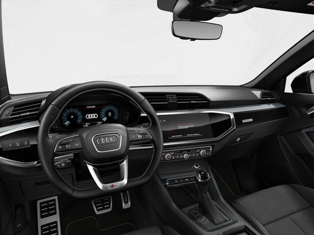 Audi Q3 S edition Competition 35 TFSI 150 PK · Panorama dak · SONOS Premium 3D · Adaptieve cruise control · Bekleding Leder/Alcantara