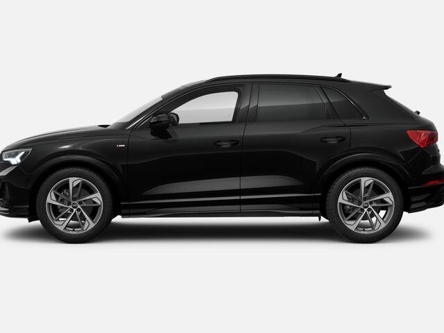 Audi Q3 S edition Competition 35 TFSI 150 PK · Panorama dak · SONOS Premium 3D · Adaptieve cruise control · Bekleding Leder/Alcantara