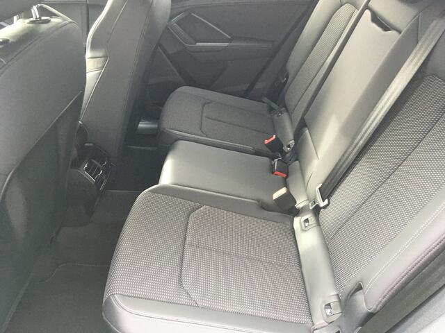 Audi Q3 Sportback 35 TFSI S-line trekhaak sfeerverlichting