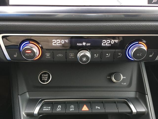 Audi Q3 Sportback 35 TFSI S-line trekhaak sfeerverlichting
