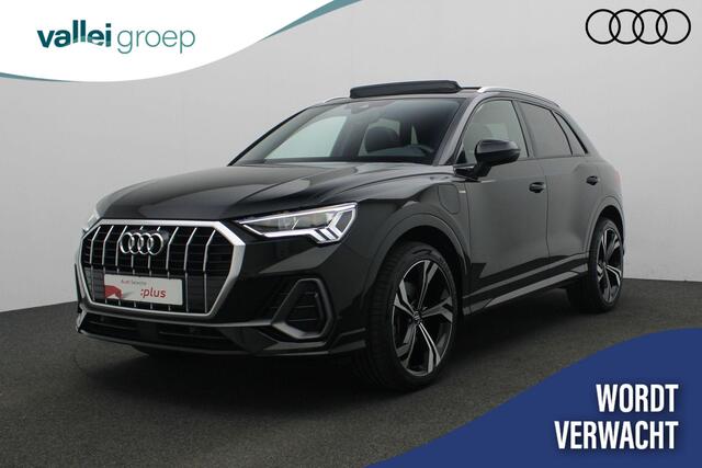 Audi Q3 45 TFSI e 245 pk S-tronic S edition / S-Line | Panoramadak | Achteruitrijcamera | Navigatie | Keyless Entry