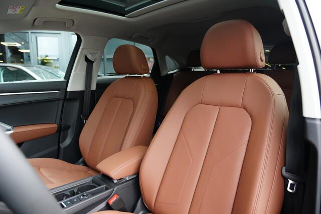 Audi Q3 Sportback 35 TFSI S edition 150pk Panoramadak/Stoelverwarming/Navigatie