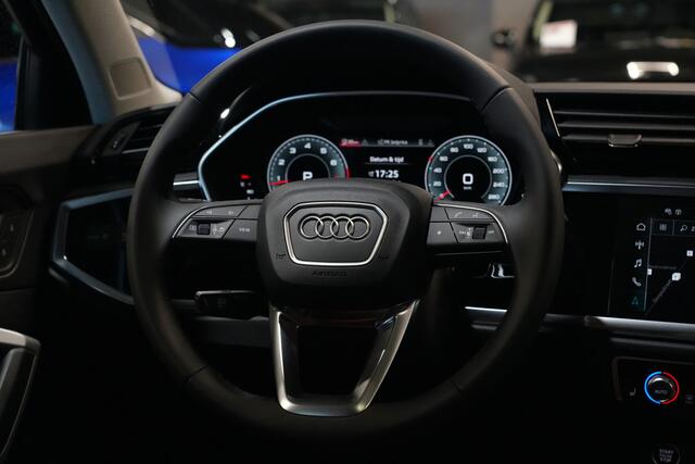 Audi Q3 Sportback 35 TFSI S edition 150pk Panoramadak/Stoelverwarming/Navigatie