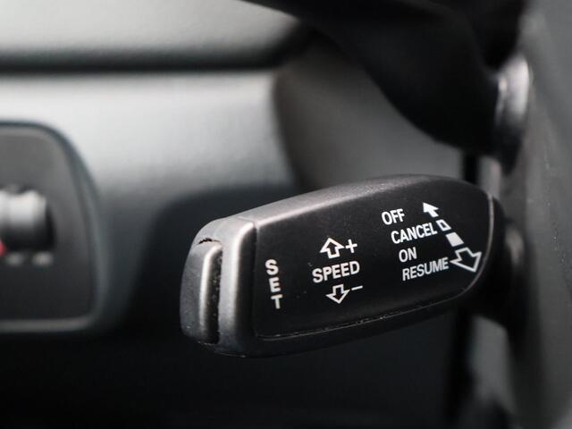 Audi Q3 1.4 TFSI CoD Advance | 150 PK | Automaat | S Line exterieur | Navigatiesysteem |