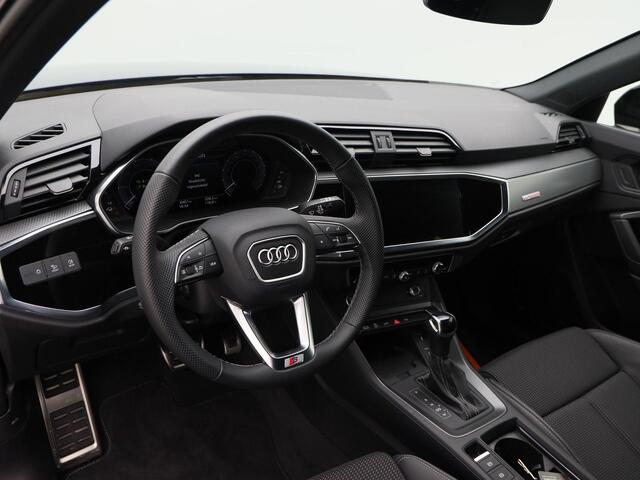 Audi Q3 45 TFSi e 245 Pk Automaat S-Line | Full LED | Navigatie | Zwart Optiek | Adaptive Cruise | Trekhaak| 6.459 Km!!