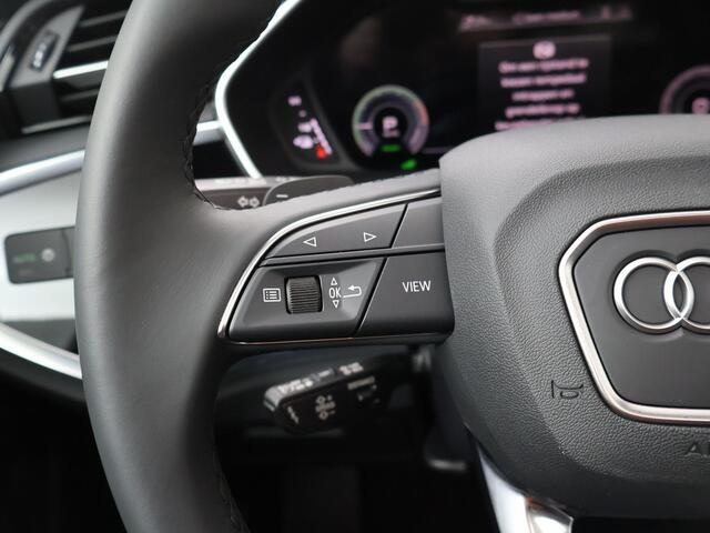 Audi Q3 Sportback 45 TFSI e S line | 245 PK | Trekhaak | Panoramadak | Lichtmetalen velgen 19"|