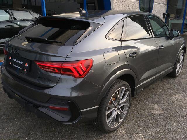 Audi Q3 Sportback 45 TFSI e-tron S-line Black Pano