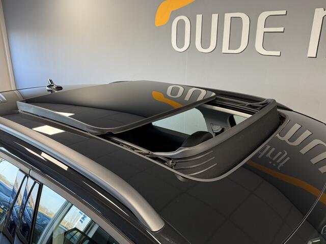 Audi Q3 45 TFSI e Panoramadak/Parkeersensoren/Elek.Achterklep