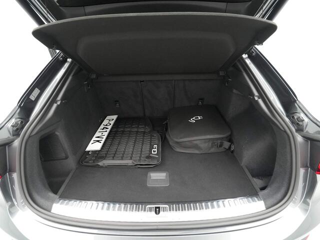 Audi Q3 Sportback 45 TFSI e 245pk S-Tronic S Line Edition Navigatie Wegkl. trekhaak Acc Stoelverwarming 62